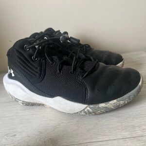 Boys Under Armour Shoes